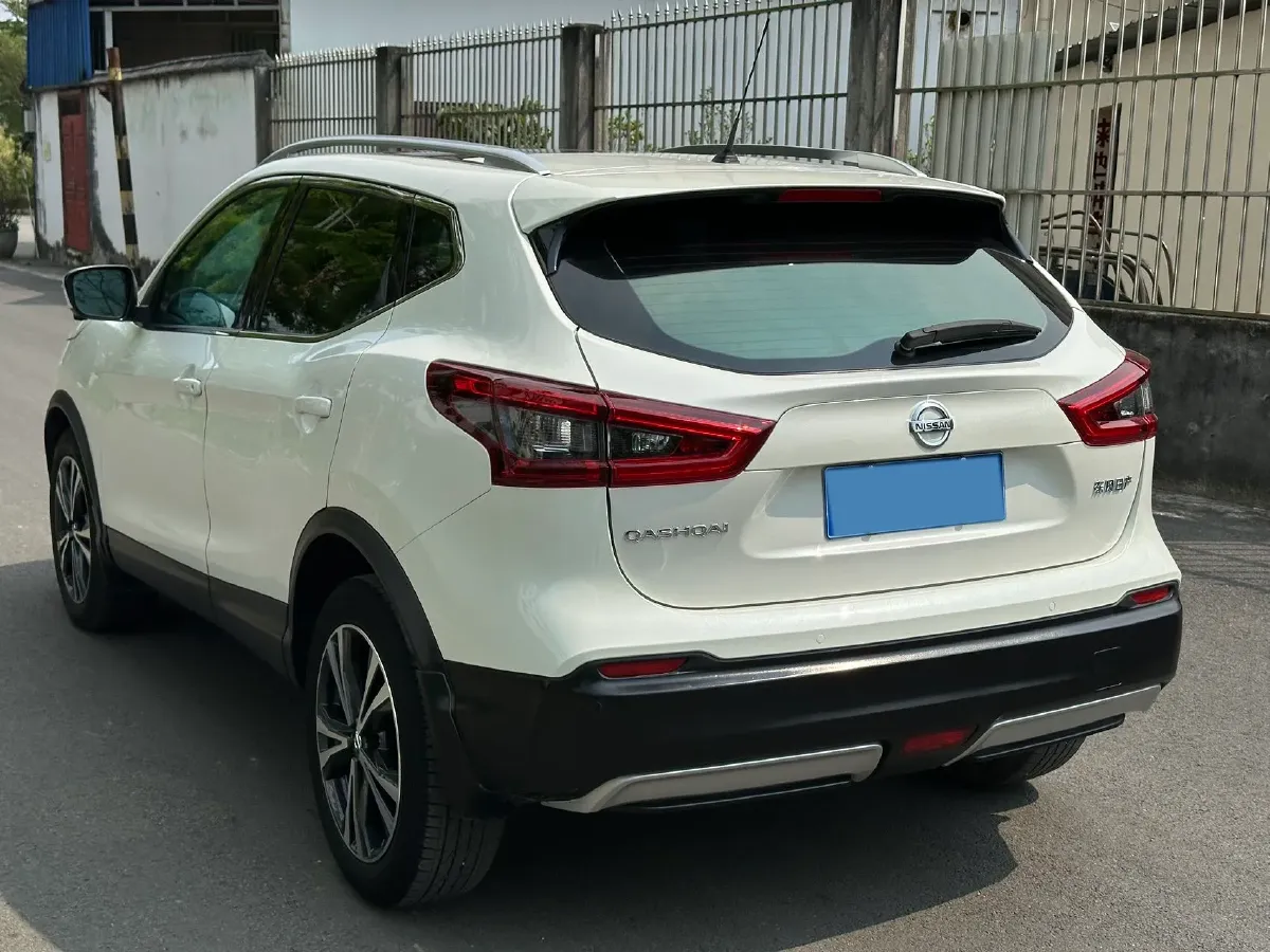 2022 Nissan Qashqai 2.0L 151HP L4 CVT,autocango,china used car exporter,china ev exporter,chinese used car exporter,chinese used ev exporter