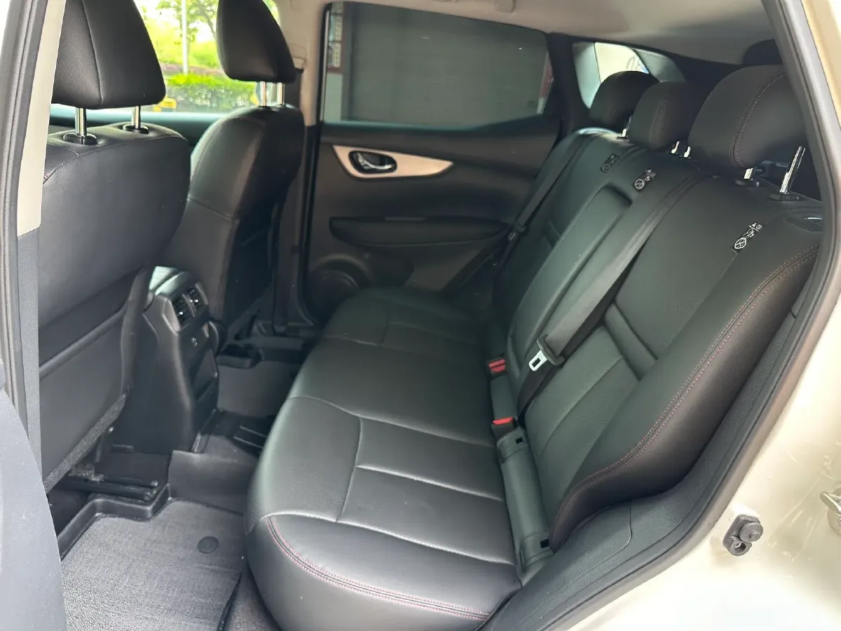 2022 Nissan Qashqai 2.0L 151HP L4 CVT,autocango,china used car exporter,china ev exporter,chinese used car exporter,chinese used ev exporter