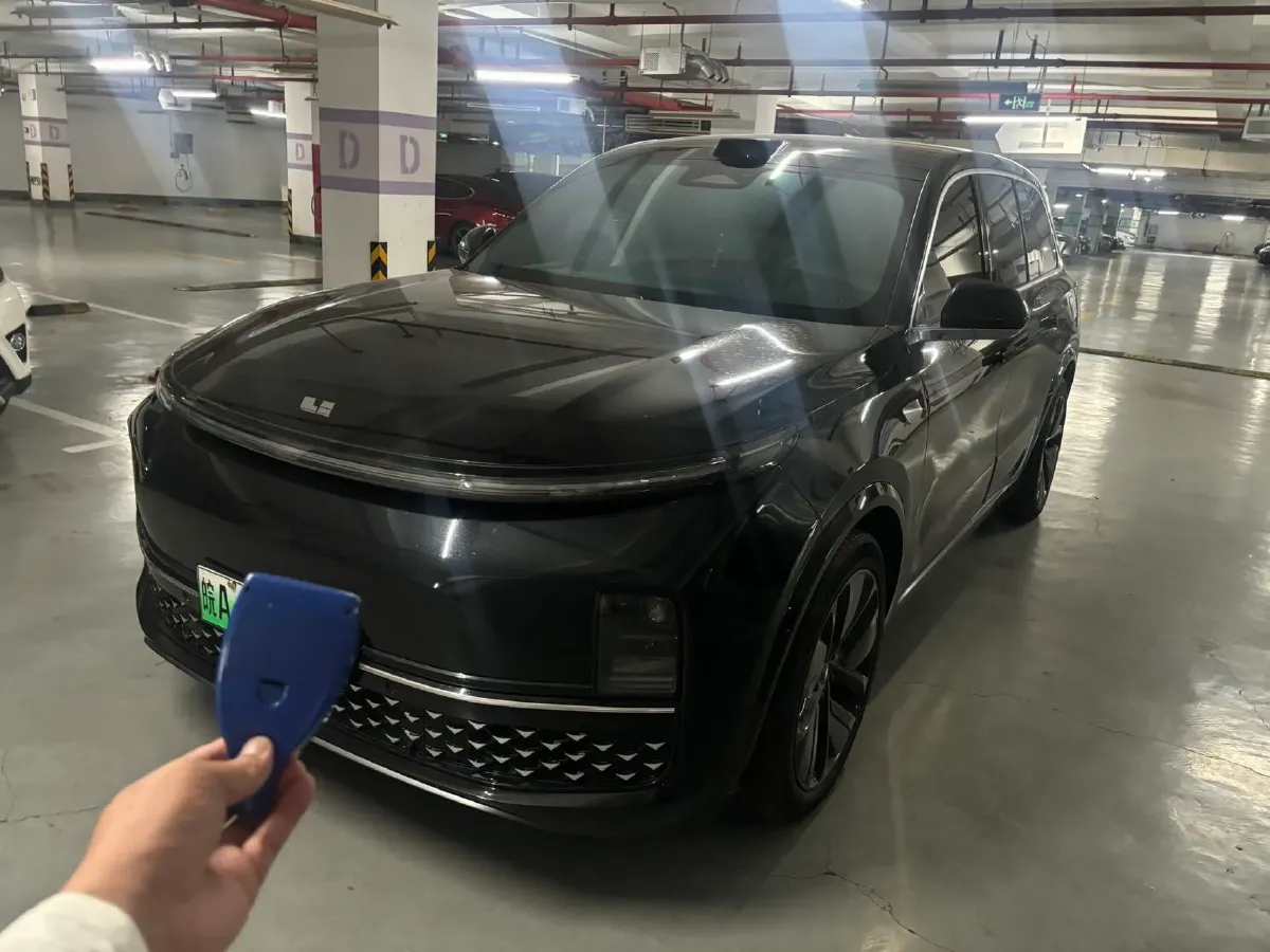 2022 Li L9 Range Extended 154HP REEV 42.6KWH,autocango,china used car exporter,china ev exporter,chinese used car exporter,chinese used ev exporter