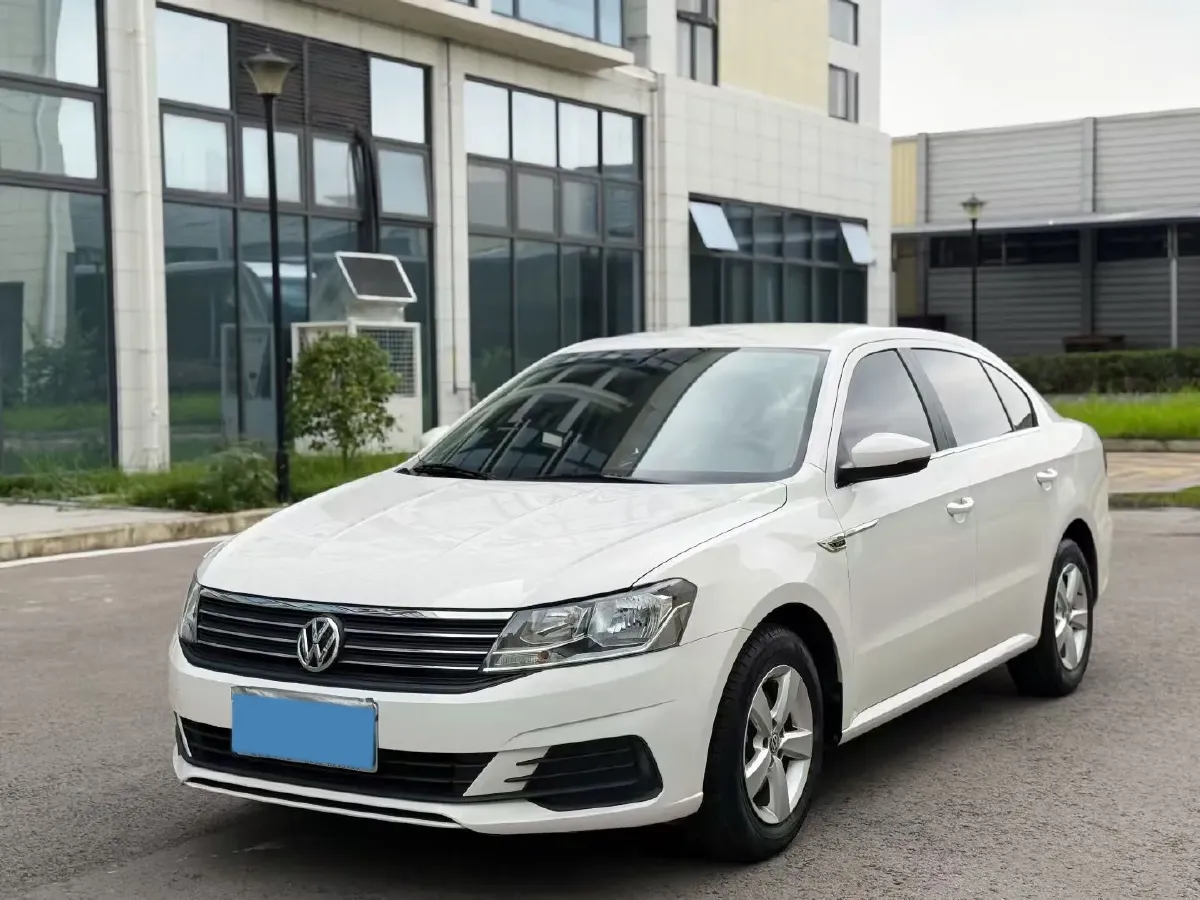 2019 Volkswagen Polo 1.5L 113HP L4 5MT,autocango,china used car exporter,china ev exporter,chinese used car exporter,chinese used ev exporter