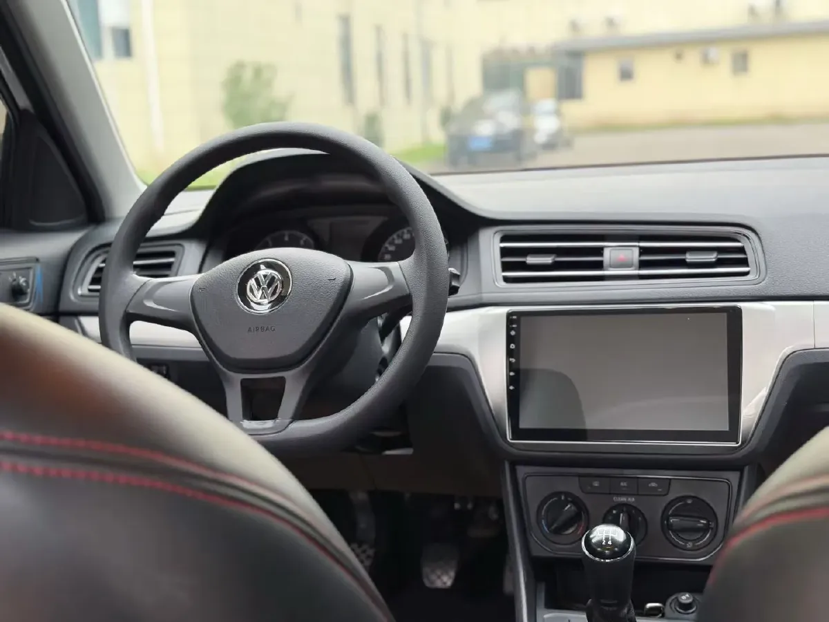 2019 Volkswagen Polo 1.5L 113HP L4 5MT,autocango,china used car exporter,china ev exporter,chinese used car exporter,chinese used ev exporter