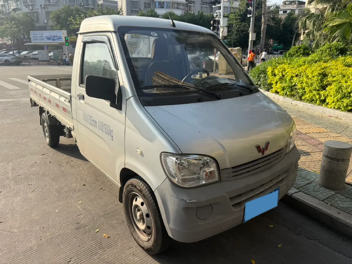 2020 WuLing ZhiGuang Mini Truck 1.2L 76HP L4 5MT,autocango,china used car exporter,china ev exporter,chinese used car exporter,chinese used ev exporter