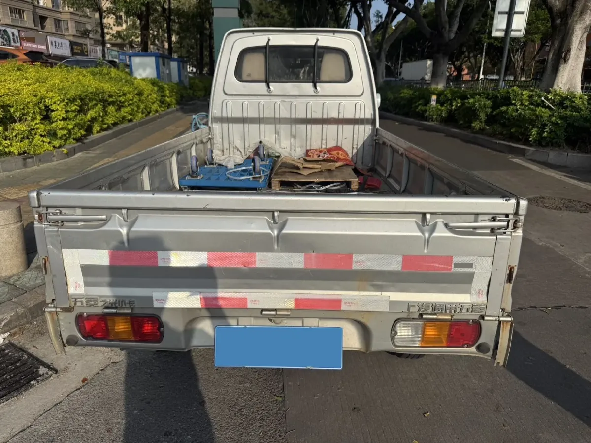 2020 WuLing ZhiGuang Mini Truck 1.2L 76HP L4 5MT,autocango,china used car exporter,china ev exporter,chinese used car exporter,chinese used ev exporter