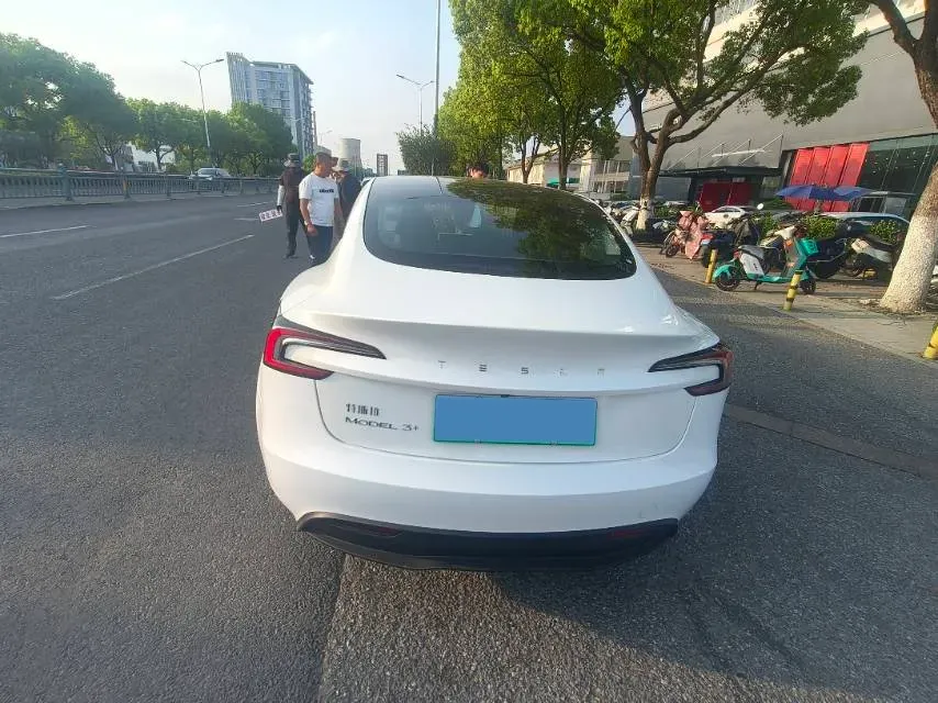 2025 Tesla Model 3 BEV,autocango,china used car exporter,china ev exporter,chinese used car exporter,chinese used ev exporter