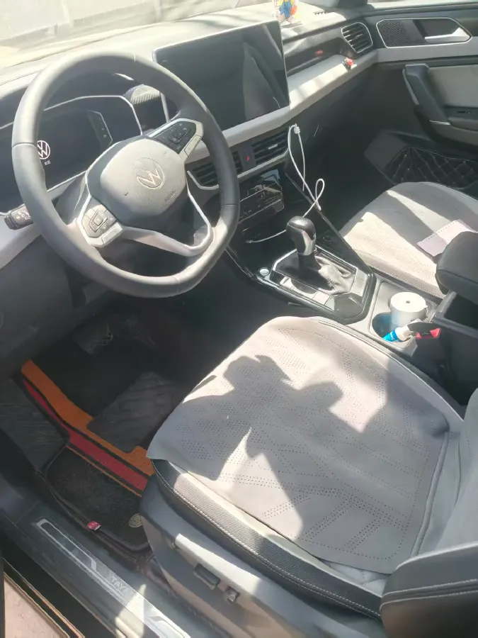 2025 Volkswagen Tayron 1.5T 160HP L4 7DCT,autocango,china used car exporter,china ev exporter,chinese used car exporter,chinese used ev exporter
