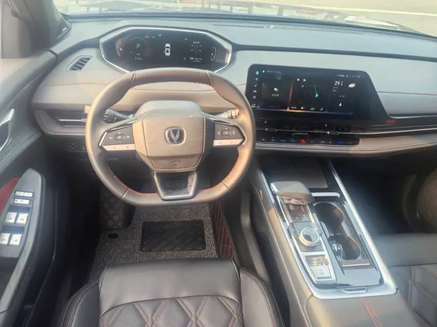 2024 ChangAn CS55 Plus 1.5T 188HP L4 7DCT,autocango,china used car exporter,china ev exporter,chinese used car exporter,chinese used ev exporter