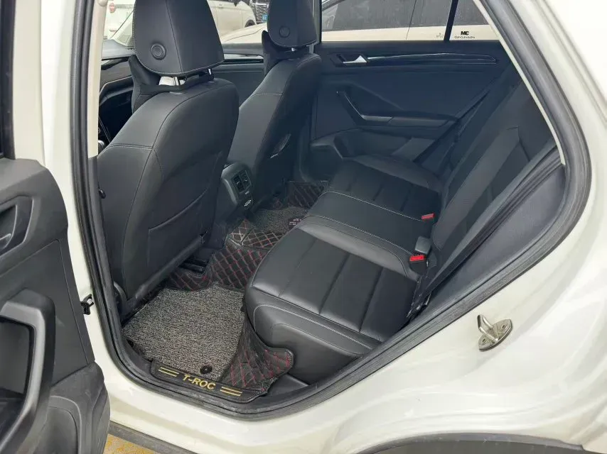 2020 Volkswagen T-Roc 1.4T 150HP L4 7DCT,autocango,china used car exporter,china ev exporter,chinese used car exporter,chinese used ev exporter