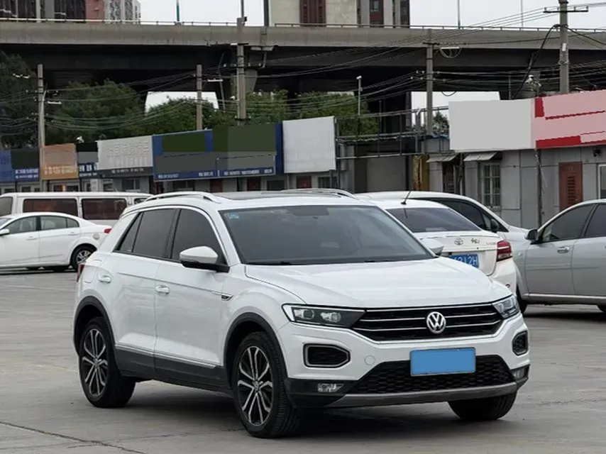 2020 Volkswagen T-Roc 1.4T 150HP L4 7DCT,autocango,china used car exporter,china ev exporter,chinese used car exporter,chinese used ev exporter