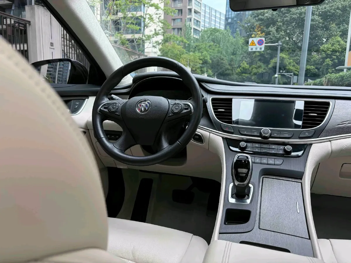 2021 Buick Larcosse 2.0T 237HP L4 9AT,autocango,china used car exporter,china ev exporter,chinese used car exporter,chinese used ev exporter