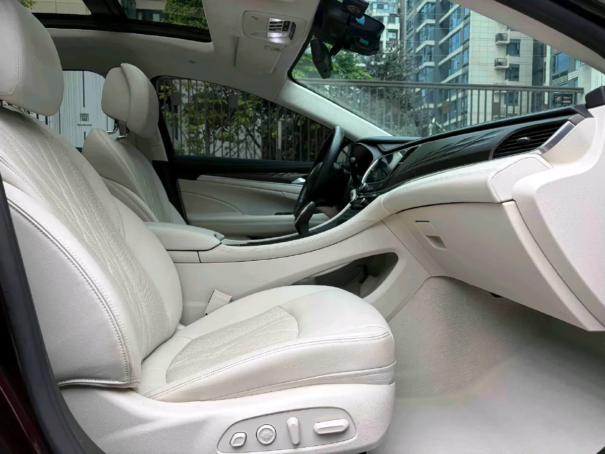 2021 Buick Larcosse 2.0T 237HP L4 9AT,autocango,china used car exporter,china ev exporter,chinese used car exporter,chinese used ev exporter