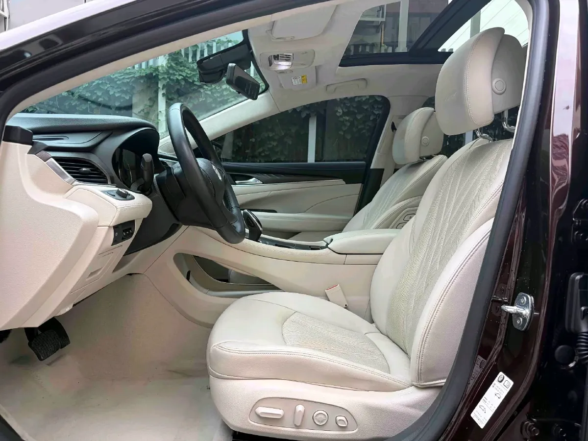 2021 Buick Larcosse 2.0T 237HP L4 9AT,autocango,china used car exporter,china ev exporter,chinese used car exporter,chinese used ev exporter