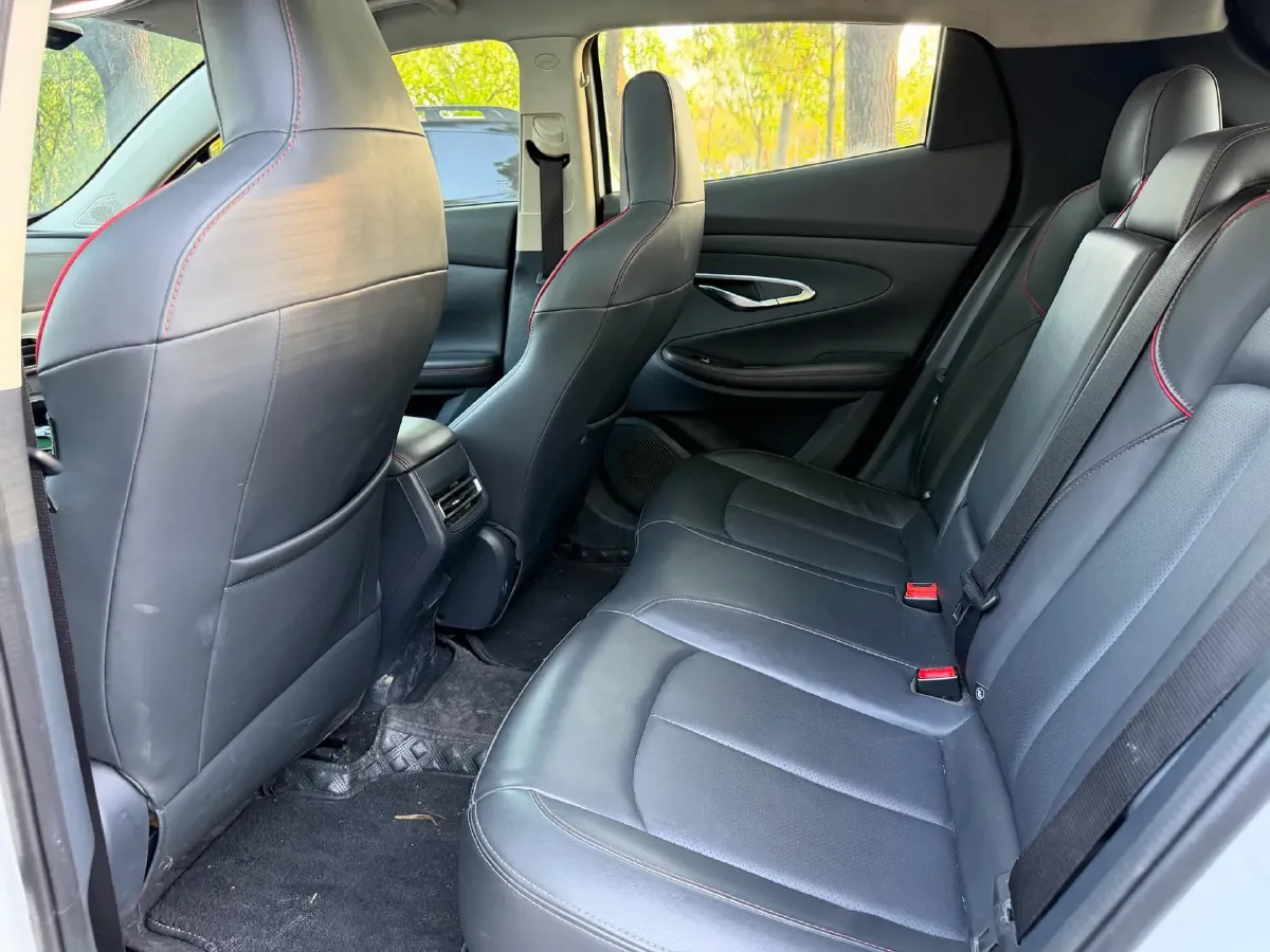 2020 ChangAn UNI-T 1.5T 180HP L4 7DCT,autocango,china used car exporter,china ev exporter,chinese used car exporter,chinese used ev exporter