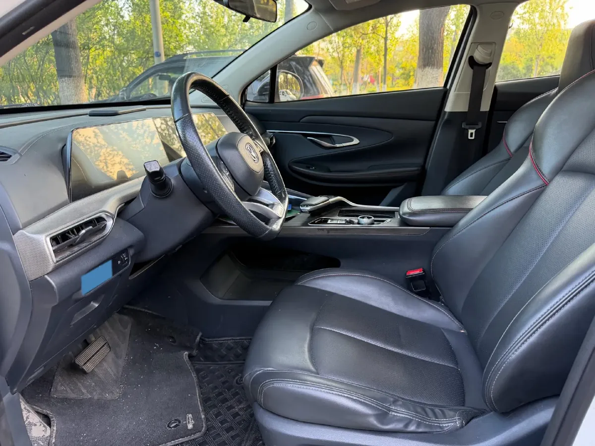 2020 ChangAn UNI-T 1.5T 180HP L4 7DCT,autocango,china used car exporter,china ev exporter,chinese used car exporter,chinese used ev exporter