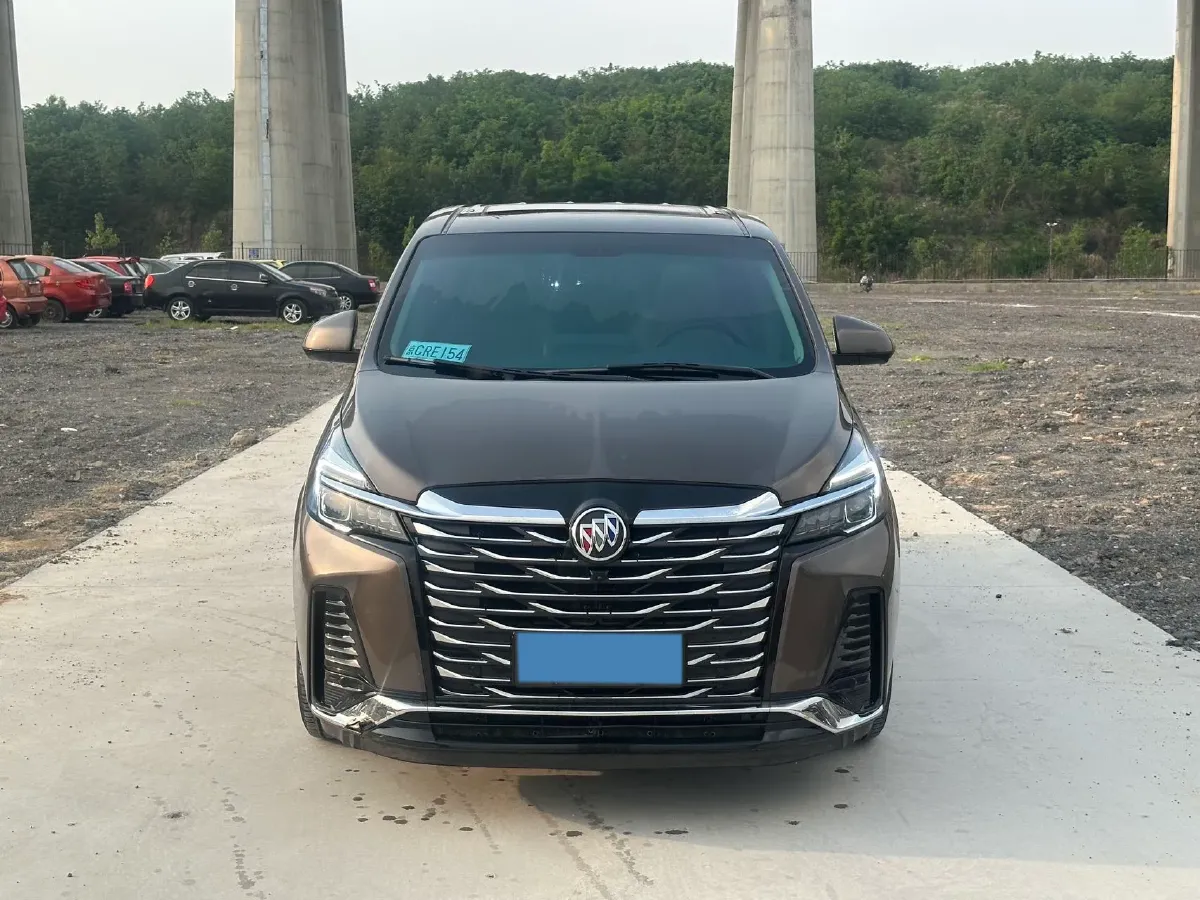 2023 Buick GL8 2.0T 237HP L4 9AT,autocango,china used car exporter,china ev exporter,chinese used car exporter,chinese used ev exporter