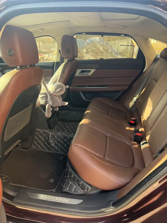 2018 Mercedes-Benz E Class 2.0T 184HP L4 9AT,autocango,china used car exporter,china ev exporter,chinese used car exporter,chinese used ev exporter