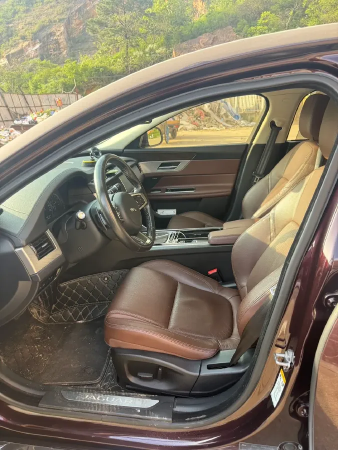 2018 Mercedes-Benz E Class 2.0T 184HP L4 9AT,autocango,china used car exporter,china ev exporter,chinese used car exporter,chinese used ev exporter