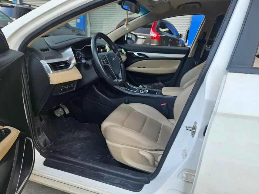 2018 Geely Emgrand 1.5L 109HP L4 CVT,autocango,china used car exporter,china ev exporter,chinese used car exporter,chinese used ev exporter