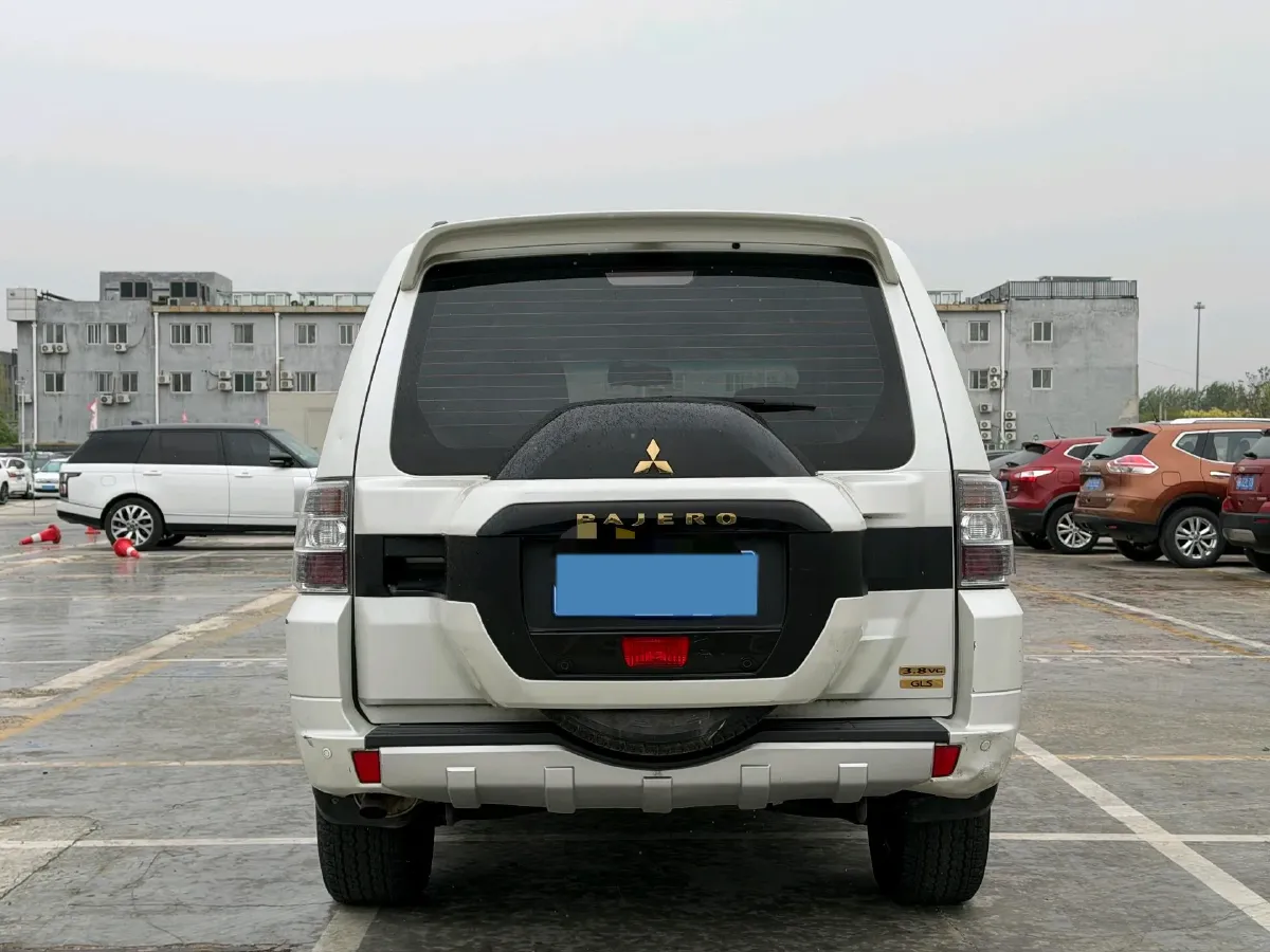 2017 Honda Jade 1.8L 141HP L4 5AT,autocango,china used car exporter,china ev exporter,chinese used car exporter,chinese used ev exporter