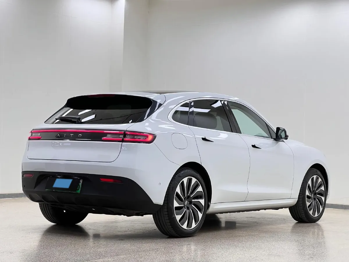 2022 AITO AITO M5 Range Extended 125HP REEV 40KWH,autocango,china used car exporter,china ev exporter,chinese used car exporter,chinese used ev exporter