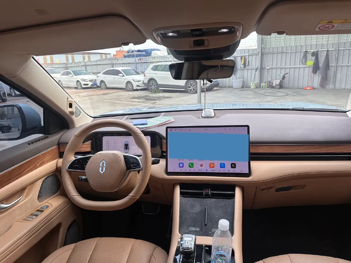 2024 AITO AITO M7 1.5T 152HP L4 REEV 40KWH,autocango,china used car exporter,china ev exporter,chinese used car exporter,chinese used ev exporter