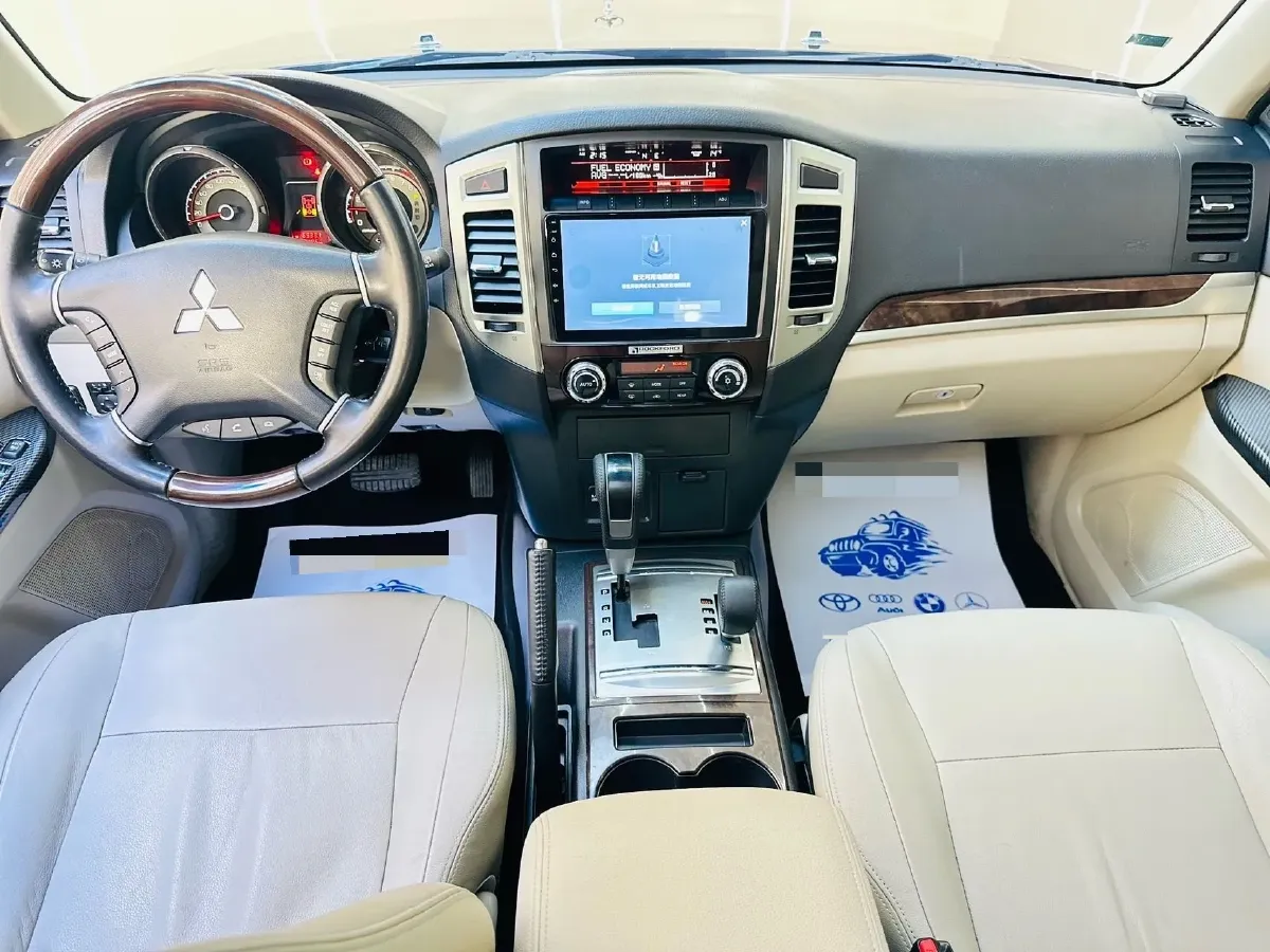 2017 Honda Jade 1.8L 141HP L4 5AT,autocango,china used car exporter,china ev exporter,chinese used car exporter,chinese used ev exporter