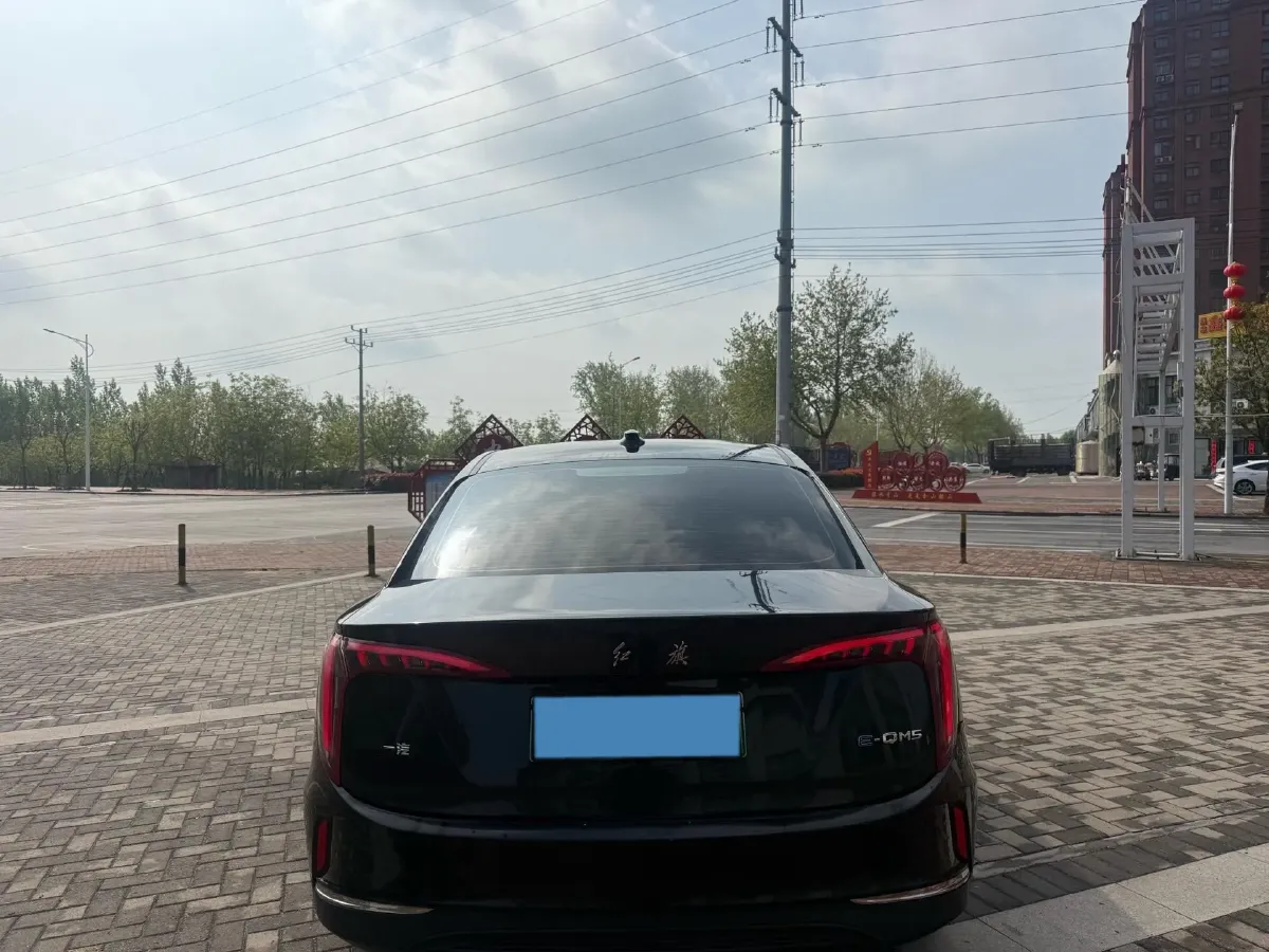 2021 HongQi E-QM5 BEV 54KWH,autocango,china used car exporter,china ev exporter,chinese used car exporter,chinese used ev exporter