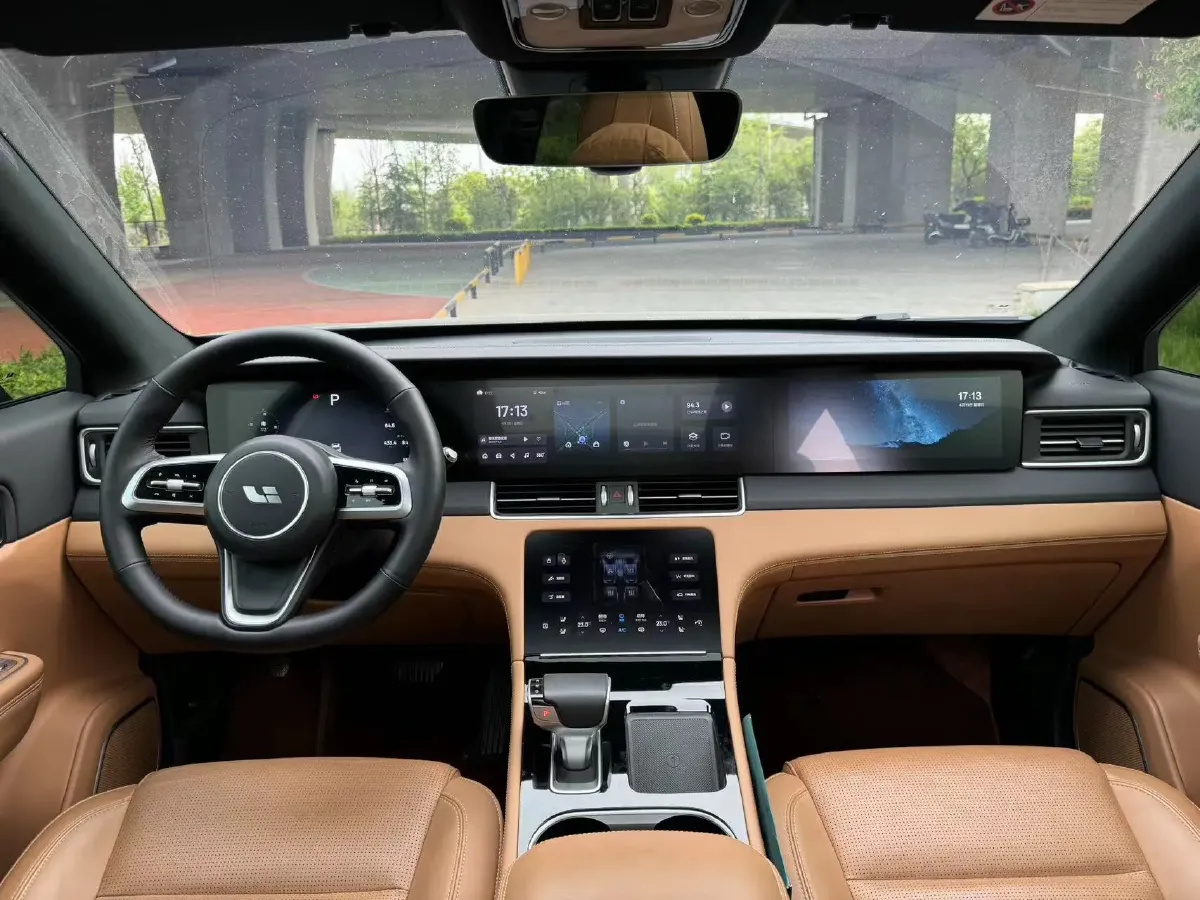 2021 Li ONE Range Extended 131HP REEV 40.5KWH,autocango,china used car exporter,china ev exporter,chinese used car exporter,chinese used ev exporter