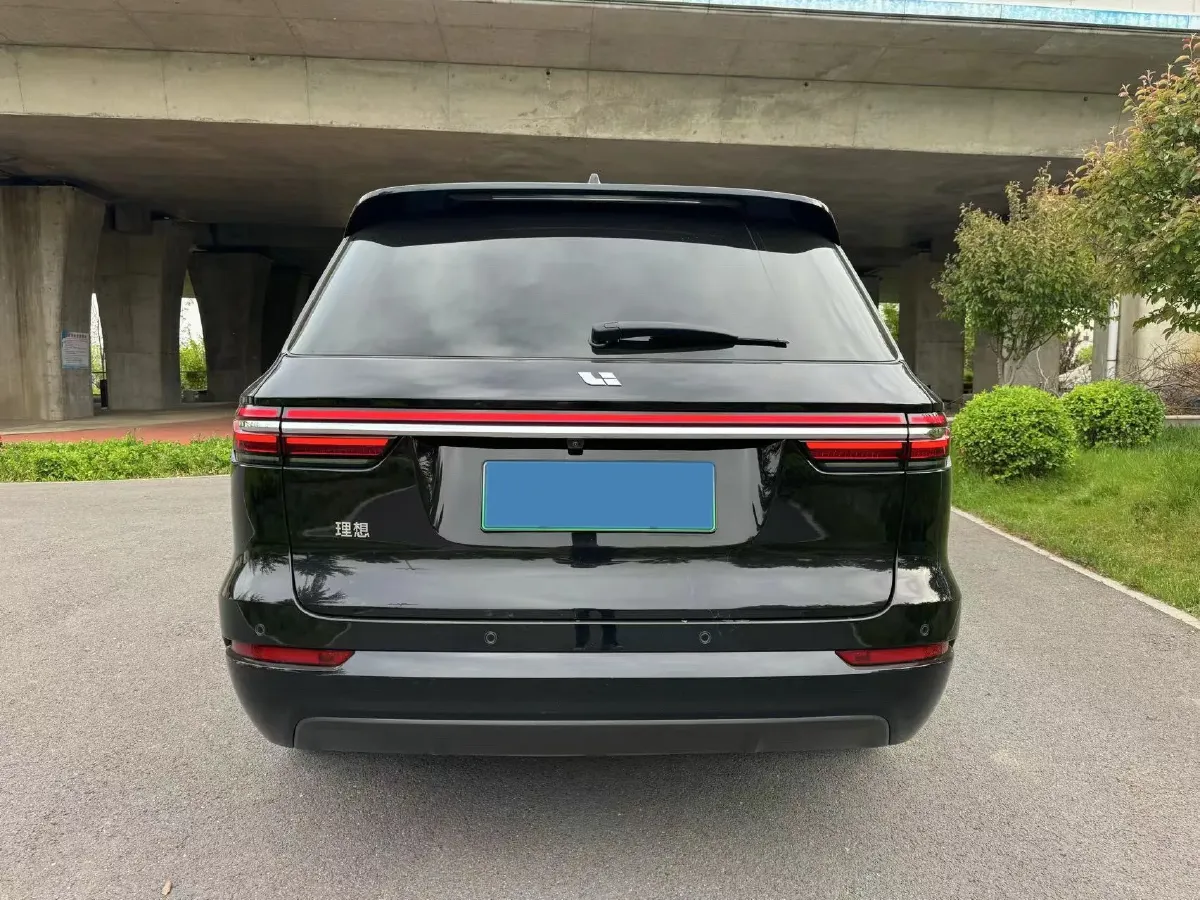 2021 Li ONE Range Extended 131HP REEV 40.5KWH,autocango,china used car exporter,china ev exporter,chinese used car exporter,chinese used ev exporter