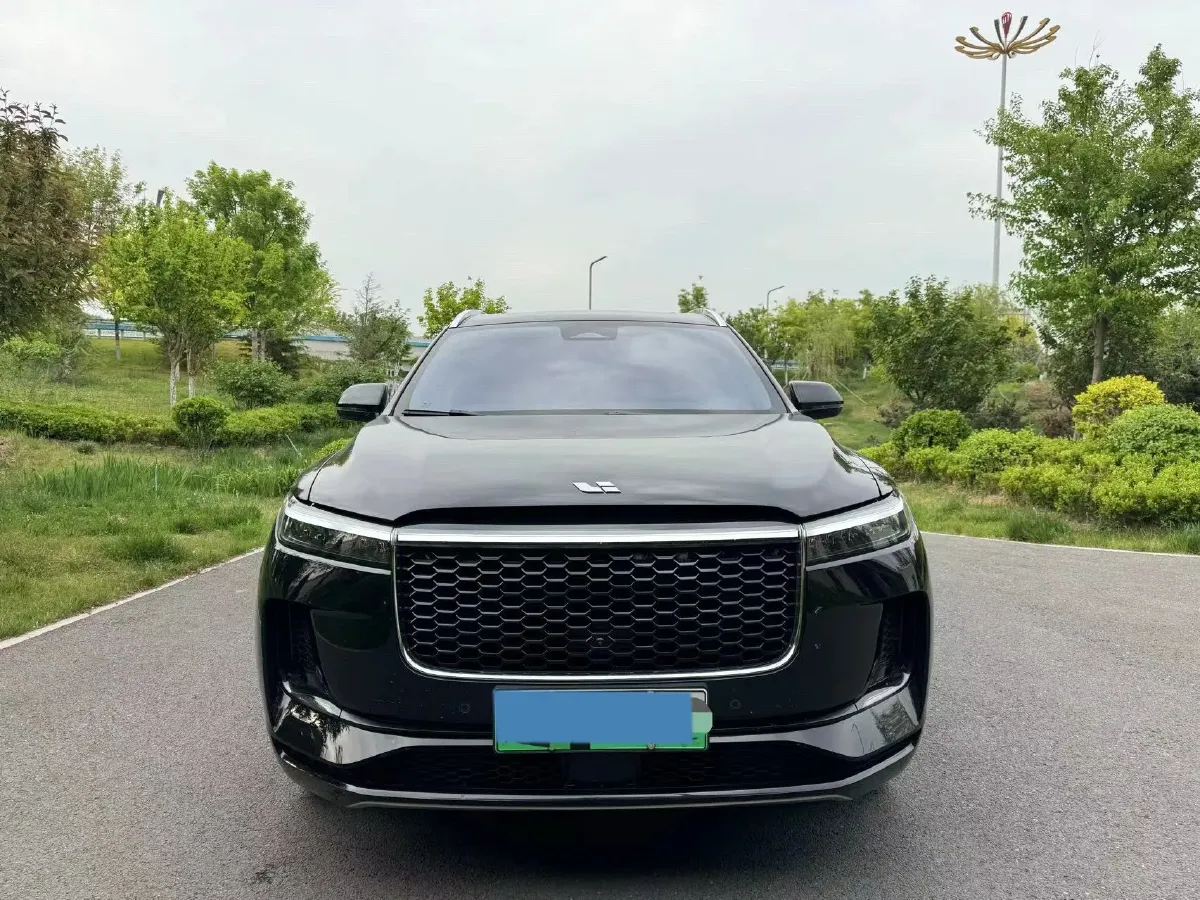 2021 Li ONE Range Extended 131HP REEV 40.5KWH,autocango,china used car exporter,china ev exporter,chinese used car exporter,chinese used ev exporter