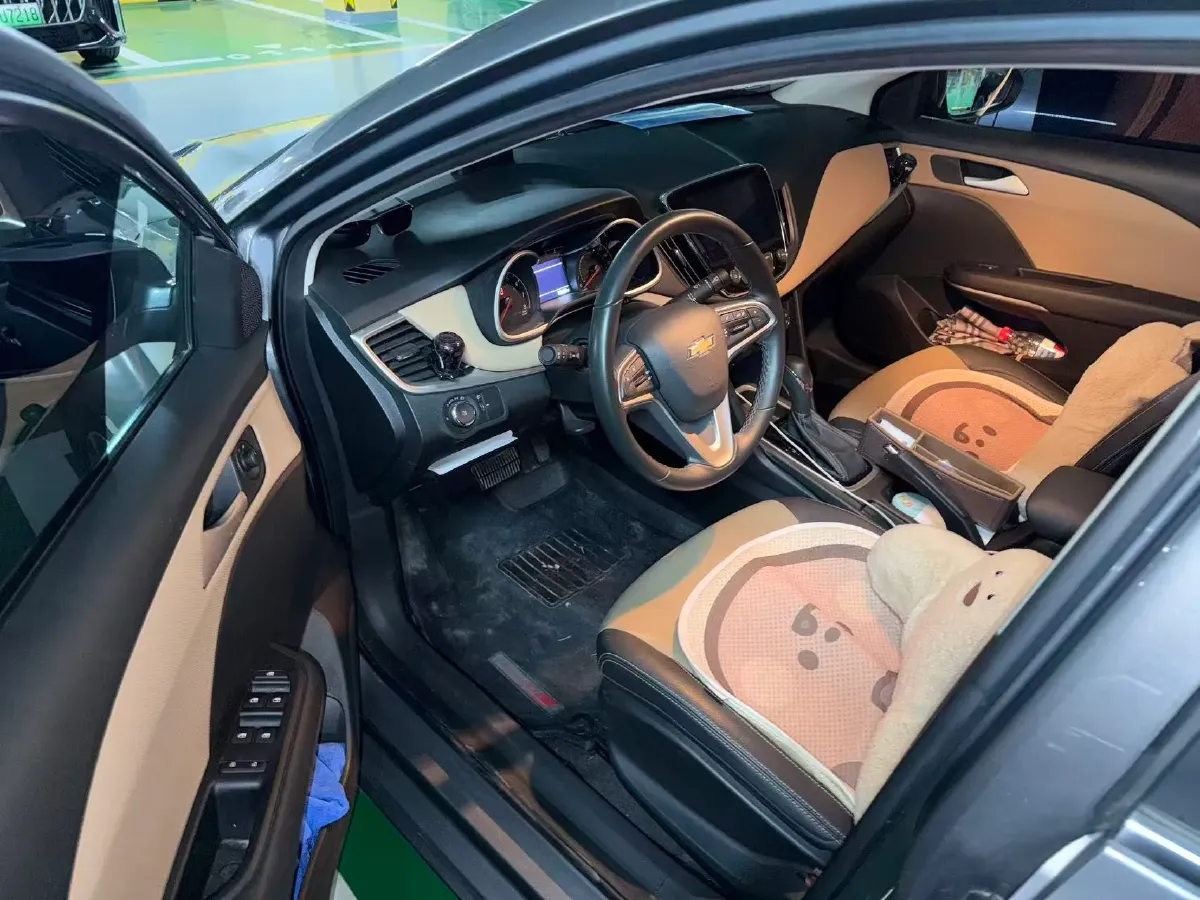 2022 Chevrolet Monza 1.5L 113HP L4 6AT,autocango,china used car exporter,china ev exporter,chinese used car exporter,chinese used ev exporter