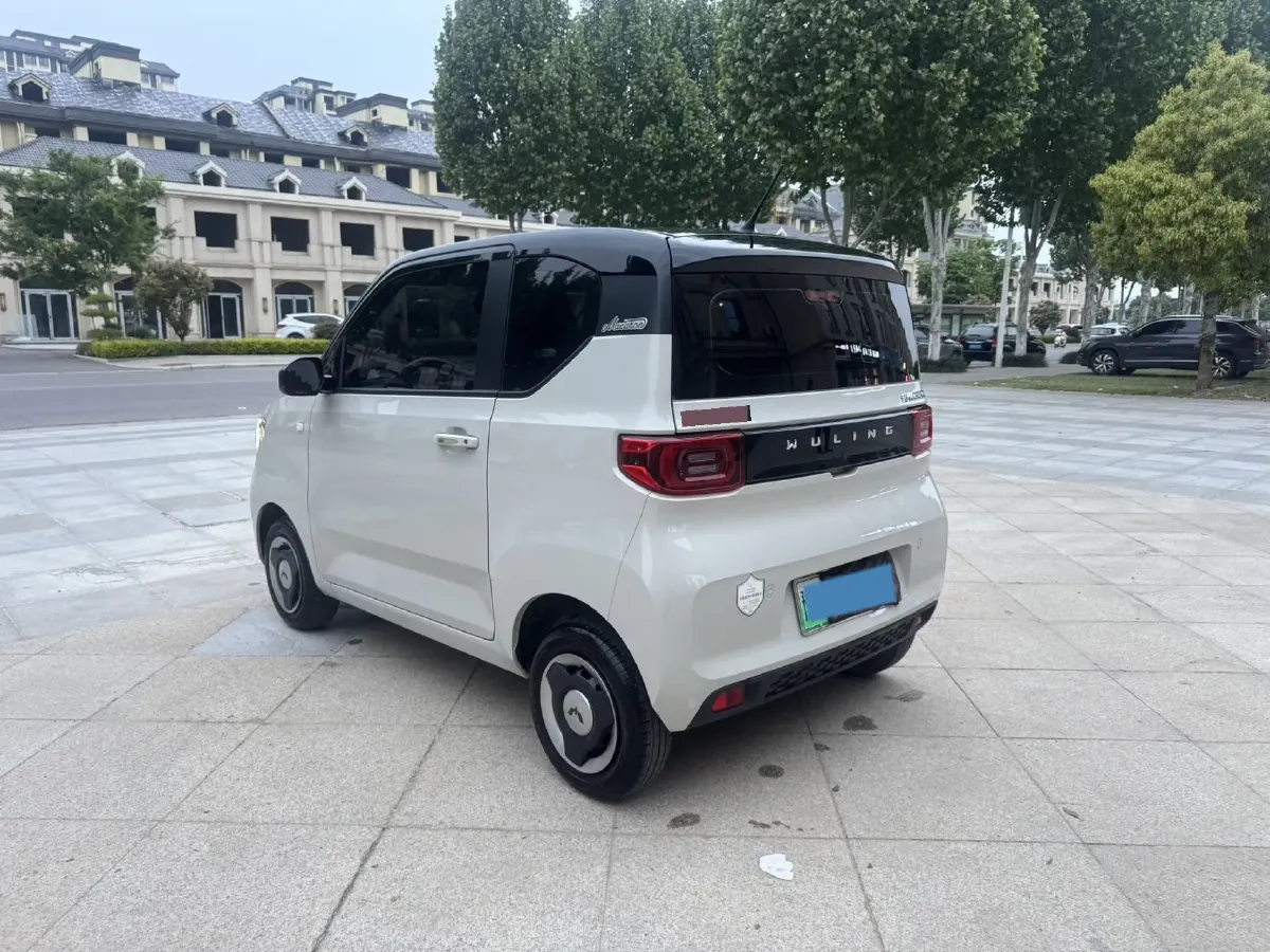 2022 WuLing HongGuang MINI EV BEV 13.9KWH,autocango,china used car exporter,china ev exporter,chinese used car exporter,chinese used ev exporter