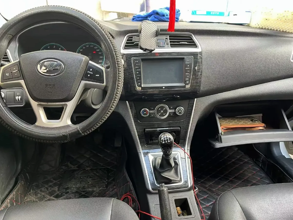 2018 Karry K50 1.5L 109HP L4 5MT,autocango,china used car exporter,china ev exporter,chinese used car exporter,chinese used ev exporter