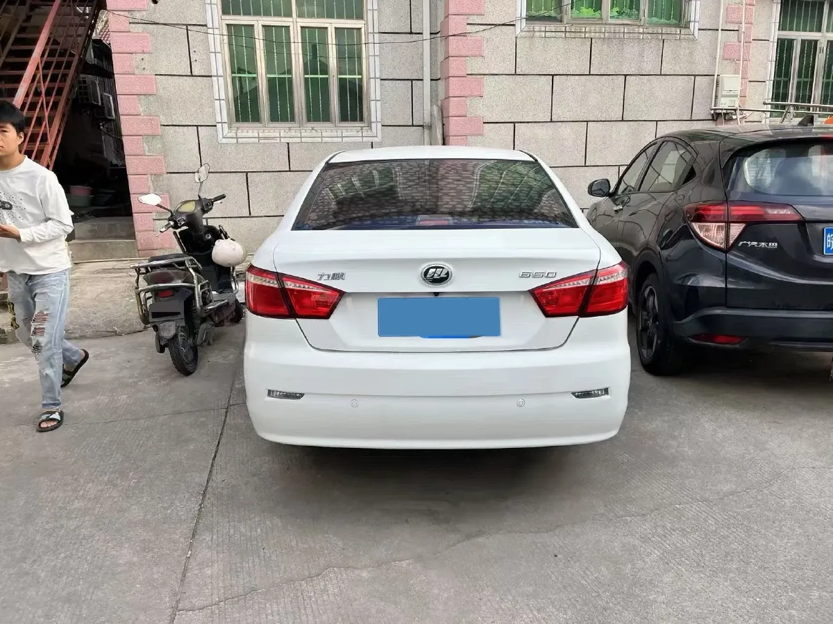 2018 Karry K50 1.5L 109HP L4 5MT,autocango,china used car exporter,china ev exporter,chinese used car exporter,chinese used ev exporter