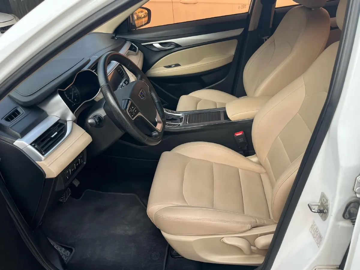 2018 Geely Emgrand 1.5L 109HP L4 CVT,autocango,china used car exporter,china ev exporter,chinese used car exporter,chinese used ev exporter