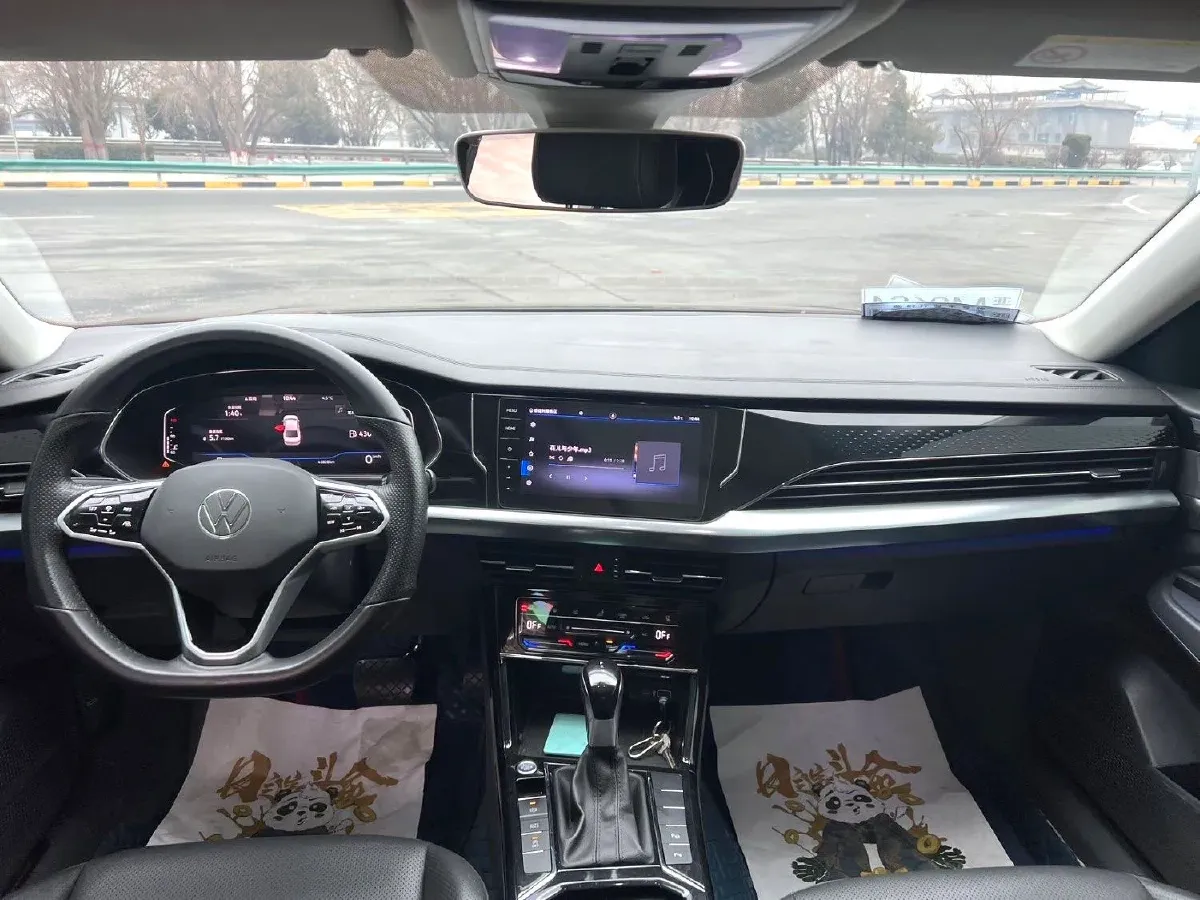 2022 Xpeng P7 BEV 60.2KWH,autocango,china used car exporter,china ev exporter,chinese used car exporter,chinese used ev exporter