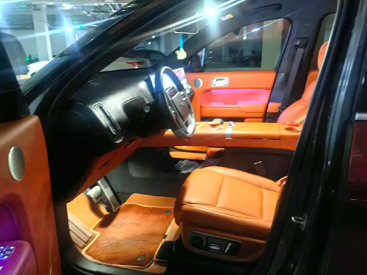 2022 Li L9 Range Extended 154HP REEV 42.6KWH,autocango,china used car exporter,china ev exporter,chinese used car exporter,chinese used ev exporter