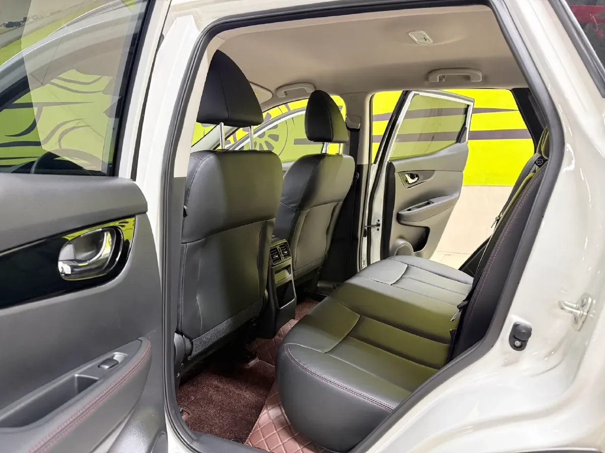 2023 Nissan Qashqai 2.0L 151HP L4 CVT,autocango,china used car exporter,china ev exporter,chinese used car exporter,chinese used ev exporter