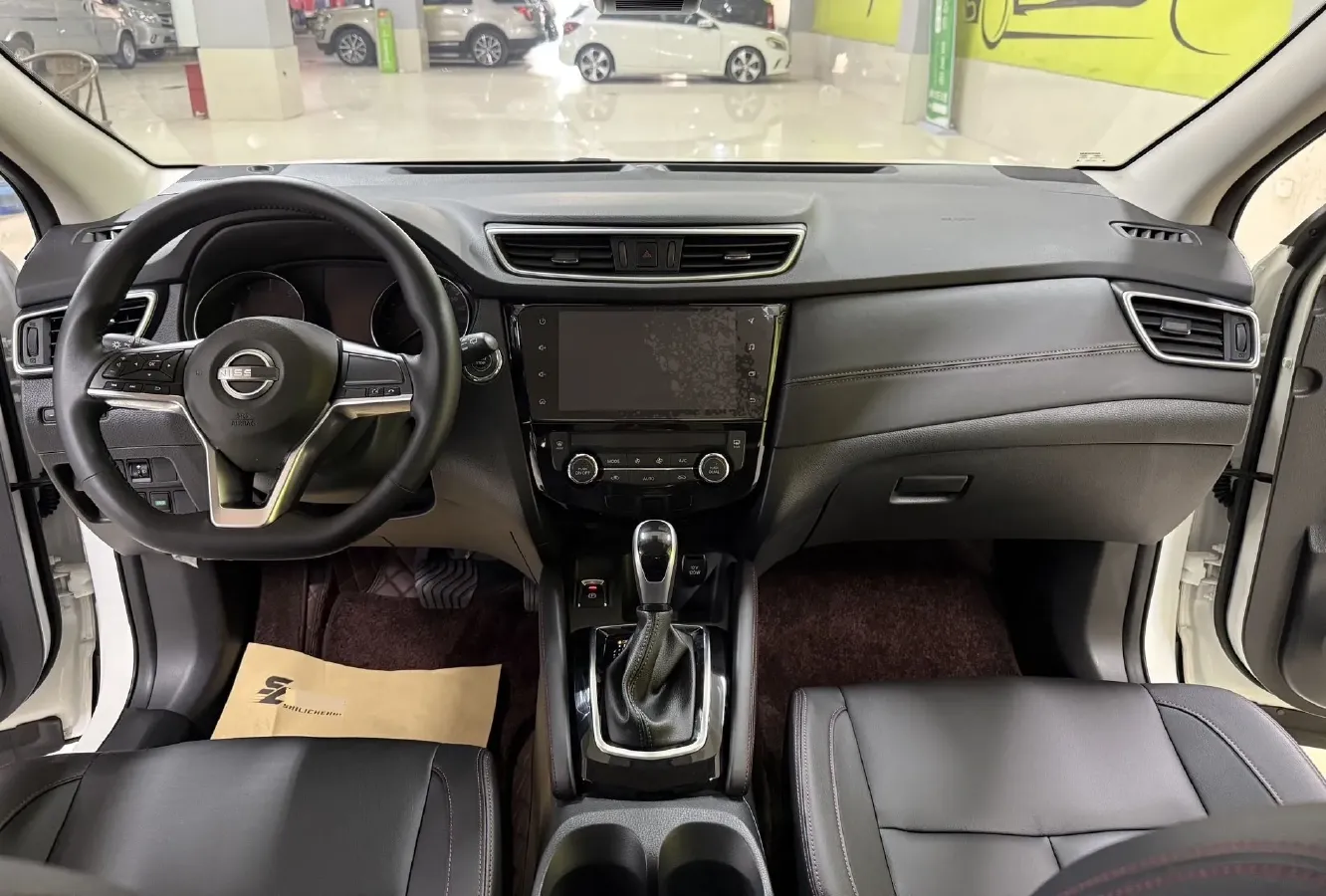 2023 Nissan Qashqai 2.0L 151HP L4 CVT,autocango,china used car exporter,china ev exporter,chinese used car exporter,chinese used ev exporter