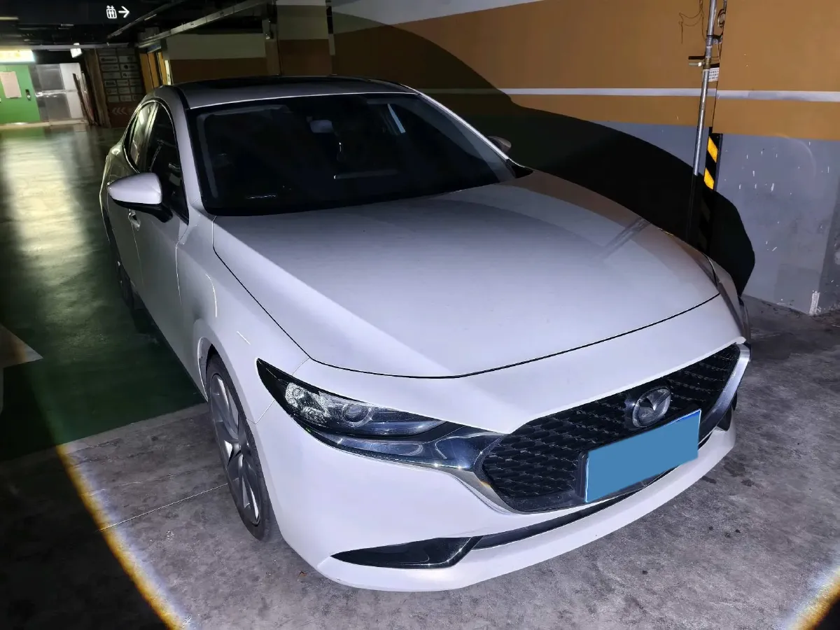 2021 Mazda 3 Axela 2.0L 158HP L4 6AT,autocango,china used car exporter,china ev exporter,chinese used car exporter,chinese used ev exporter
