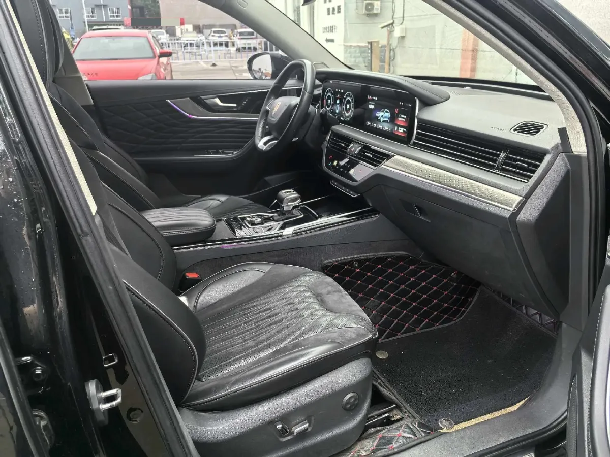 2022 HongQi HS5 2.0T 224HP L4 6AT,autocango,china used car exporter,china ev exporter,chinese used car exporter,chinese used ev exporter