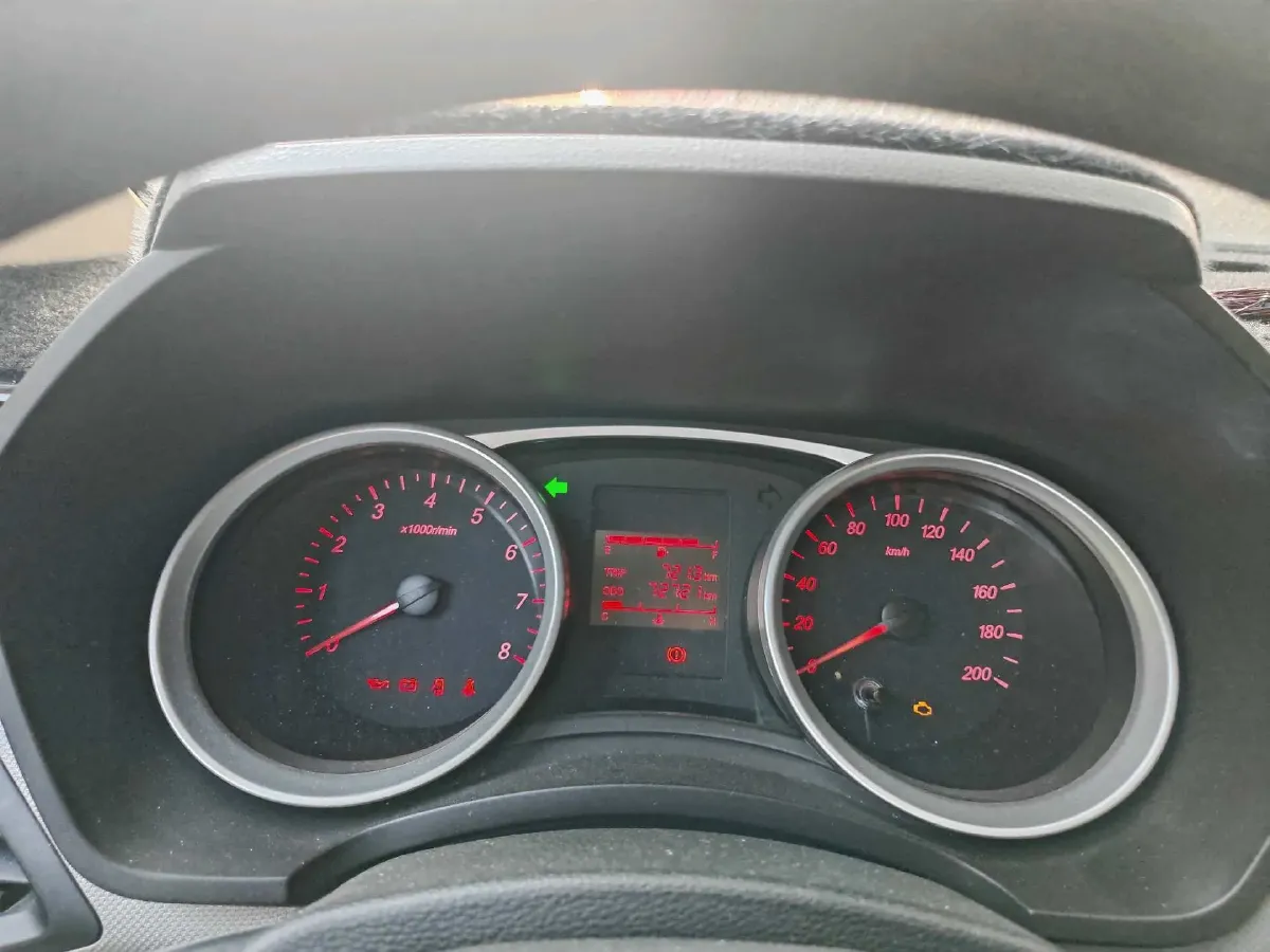 2019 WuLing HongGuang 1.5L 99HP L4 6MT,autocango,china used car exporter,china ev exporter,chinese used car exporter,chinese used ev exporter