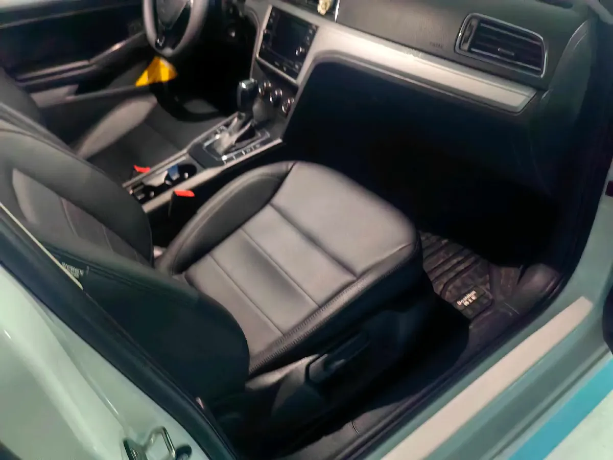 2019 Volkswagen Lamando 1.4T 131HP L4 7DCT,autocango,china used car exporter,china ev exporter,chinese used car exporter,chinese used ev exporter