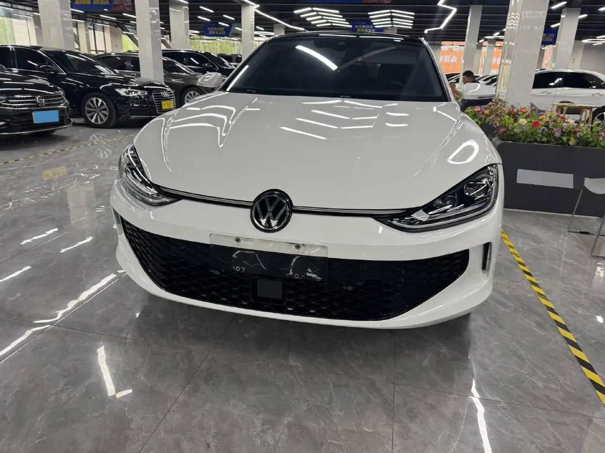 2022 Jetour DASHING i-DM 1.5T 156HP L4 3DHT PHEV 19.27KWH,autocango,china used car exporter,china ev exporter,chinese used car exporter,chinese used ev exporter