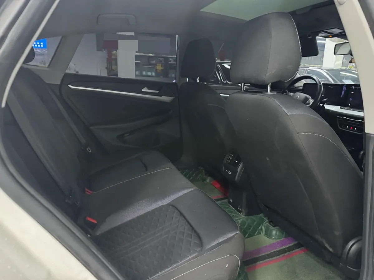 2022 Jetour DASHING i-DM 1.5T 156HP L4 3DHT PHEV 19.27KWH,autocango,china used car exporter,china ev exporter,chinese used car exporter,chinese used ev exporter