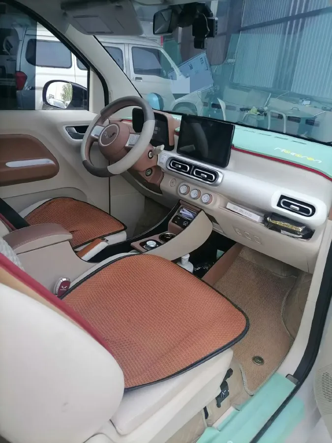 2024 WuLing HongGuang MINI EV BEV 17.3KWH,autocango,china used car exporter,china ev exporter,chinese used car exporter,chinese used ev exporter