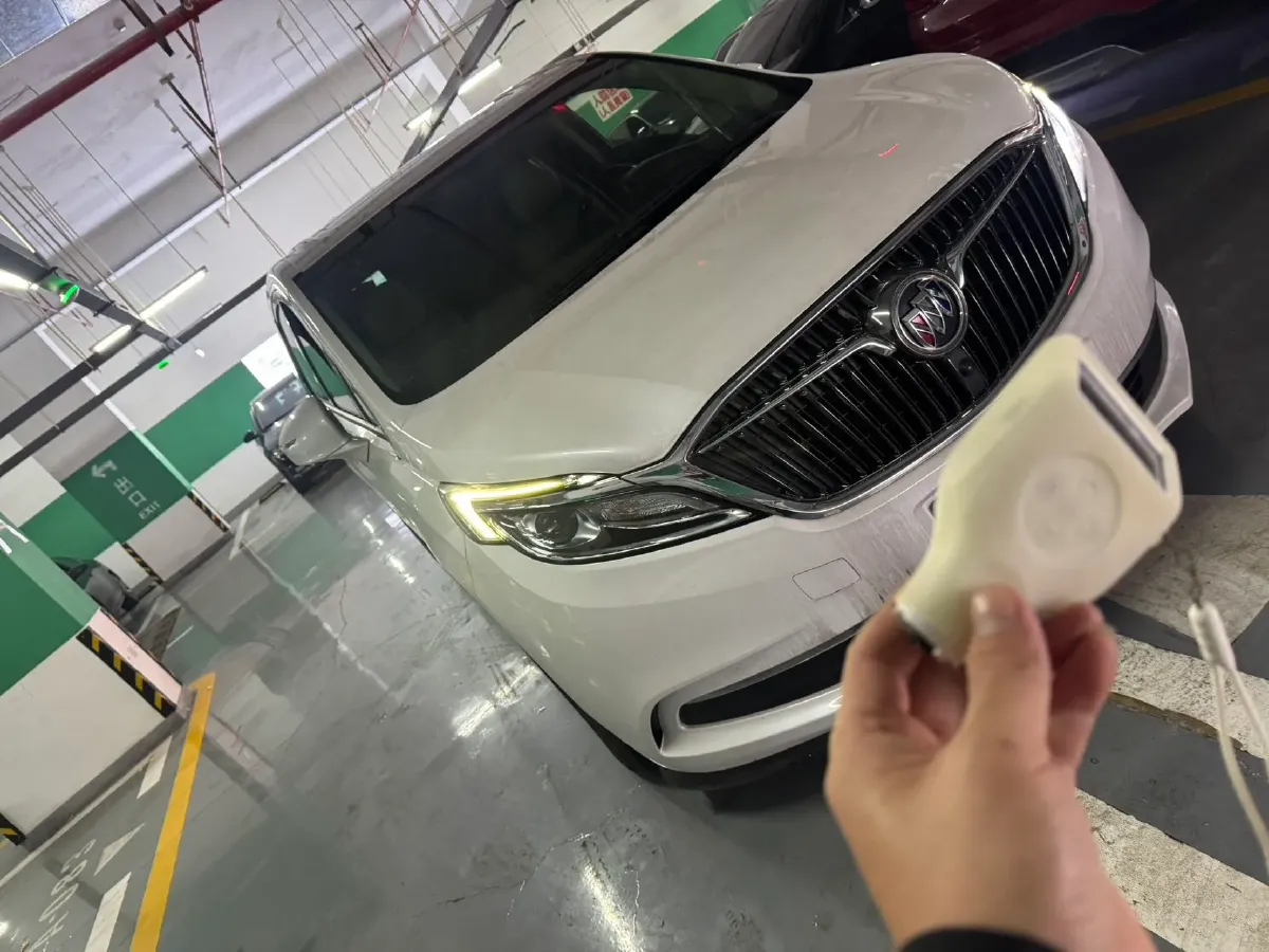 2018 Buick GL8 2.0T 260HP L4 6AT,autocango,china used car exporter,china ev exporter,chinese used car exporter,chinese used ev exporter