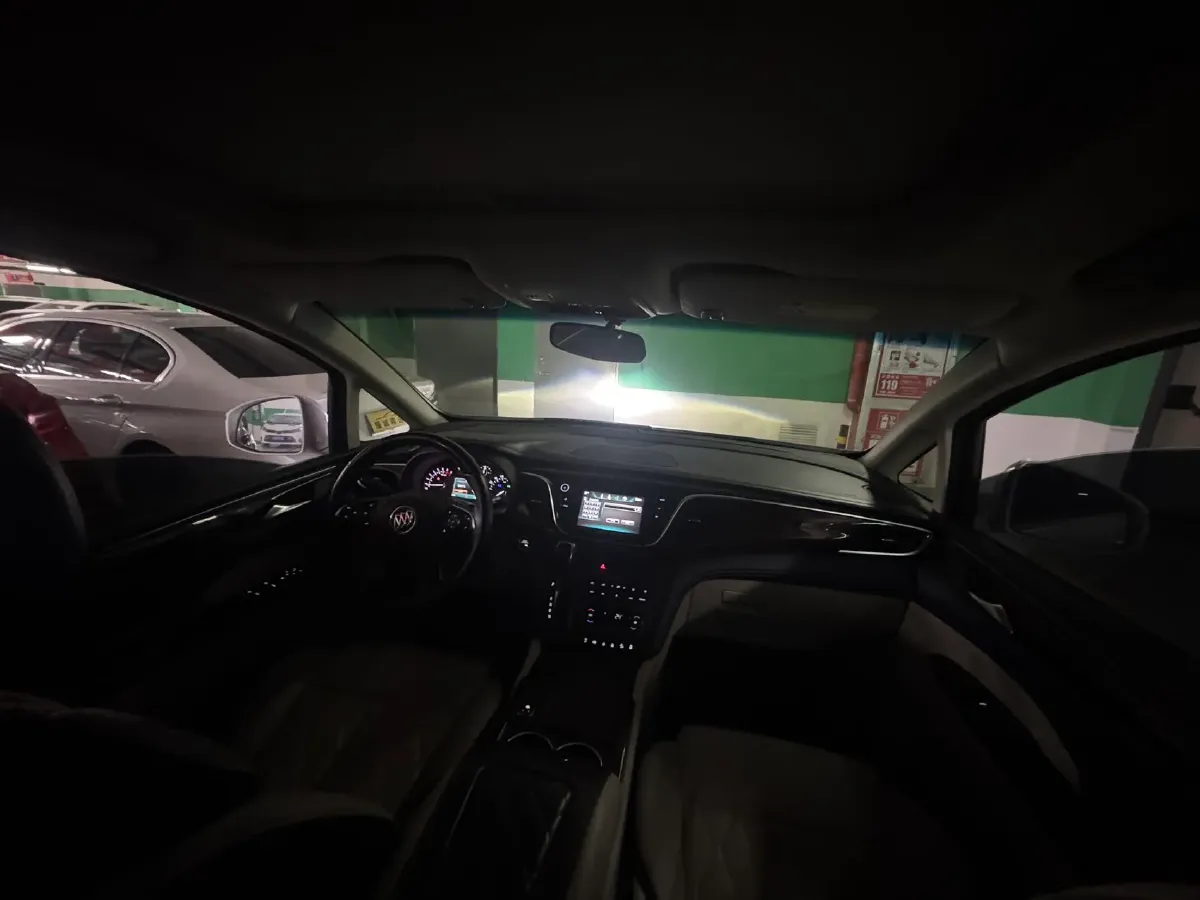 2018 Buick GL8 2.0T 260HP L4 6AT,autocango,china used car exporter,china ev exporter,chinese used car exporter,chinese used ev exporter