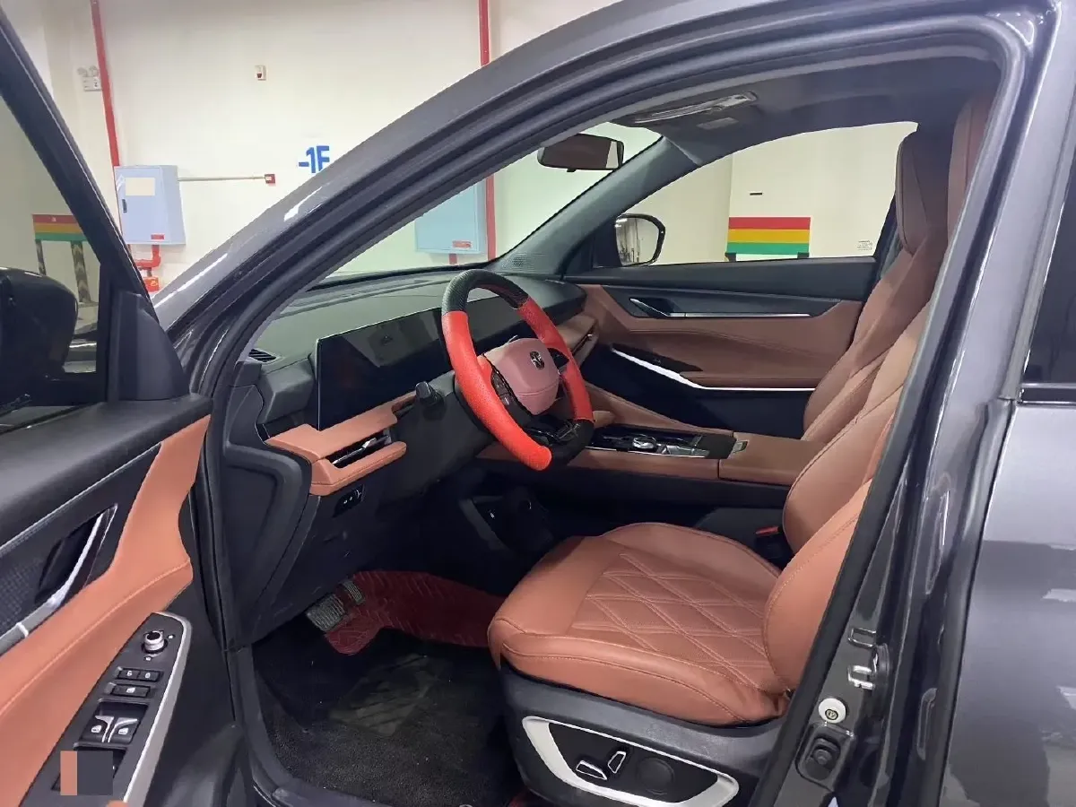 2024 ChangAn CS75 Plus 1.5T 188HP L4 8AT,autocango,china used car exporter,china ev exporter,chinese used car exporter,chinese used ev exporter