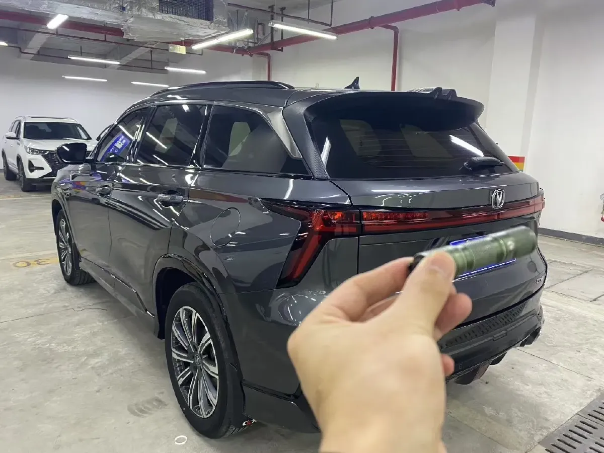 2024 ChangAn CS75 Plus 1.5T 188HP L4 8AT,autocango,china used car exporter,china ev exporter,chinese used car exporter,chinese used ev exporter