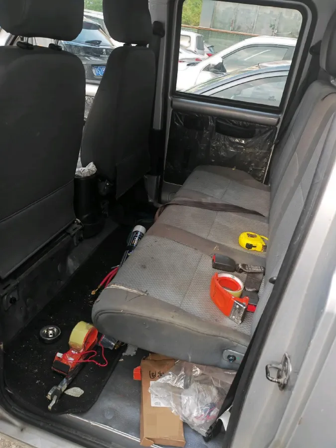 2021 WuLing RongGuang Mini Truck 1.5L 99HP L4 5MT,autocango,china used car exporter,china ev exporter,chinese used car exporter,chinese used ev exporter